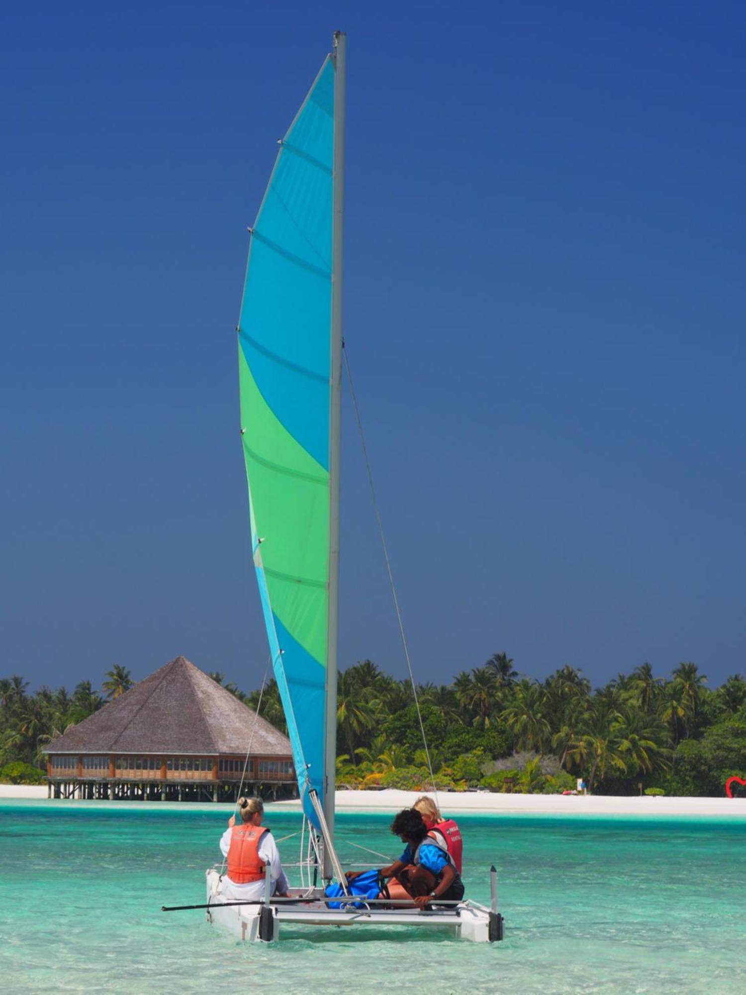 מלון דיפושי Club Kaafu Maldives מראה חיצוני תמונה